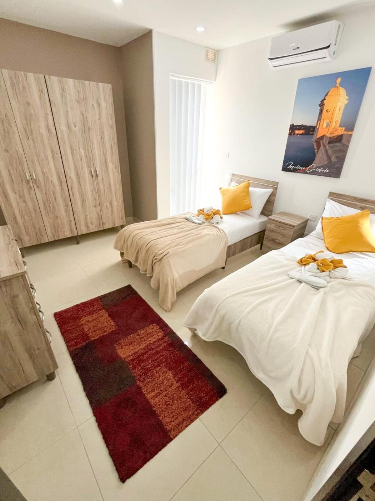Apartament In Ta' Xbiex 3Br- 3 Min Yatch Marina Msida Extérieur photo